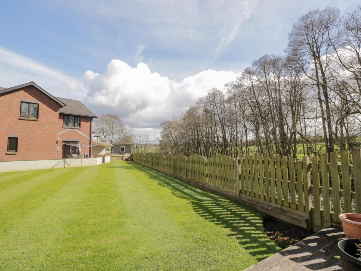 Mill End Villa Penrith Exterior foto